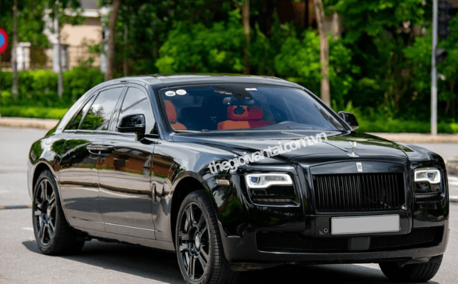 Cho thuê xe Rolls Royce đẳng cấp, giá tốt tại Thế Giới Vận Tải 1 Cho thuê xe Rolls Royce